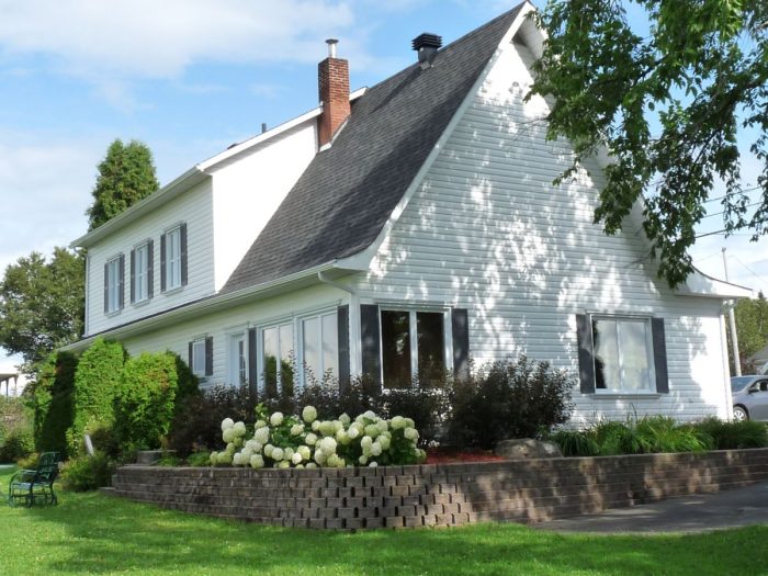 Charmante maison de campagne à louer au Lac-Saint-Jean